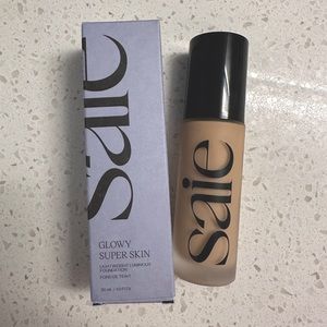 Saie Glowy Super Skin Foundation in 8